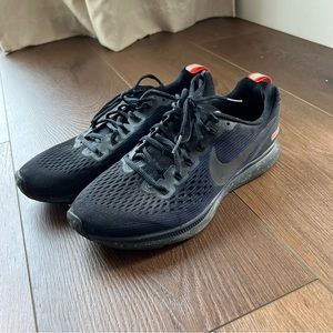 Nike Shield Air Zoom Shield Pegasus 34